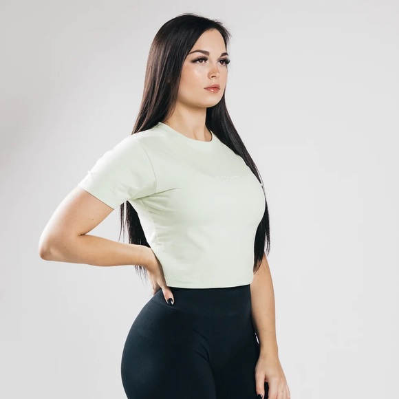 Core Crop Top - Frozen Spring - Picture 4 of 4